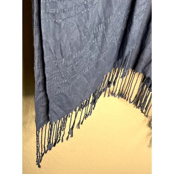 A.N.A Wrap Shawl Women OS Chambray Fringe Lagenlook Comfy Fall New Cottagecore - Picture 8 of 11